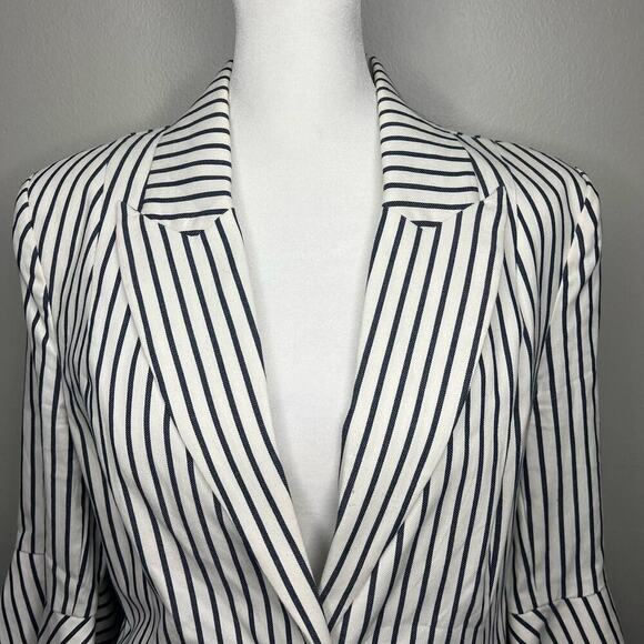 Cabi White Navy Striped Bell Sleeve Jacket Blazer Size 4 Style 5295 Twee Career - Picture 3 of 12